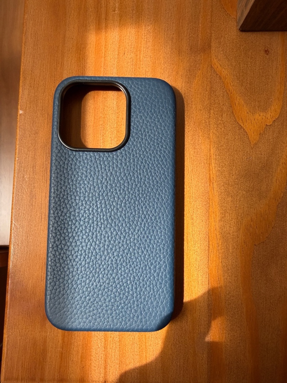 NWOT Quince blue leather iphone 15 pro case